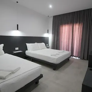 Hotel Art De Jon Sarandë