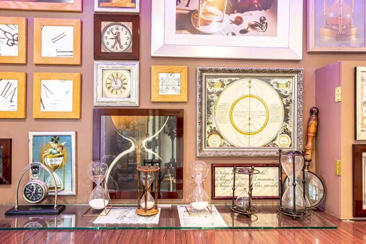 ***  Hotel Ariane Montparnasse By Patrick Hayat Paris France