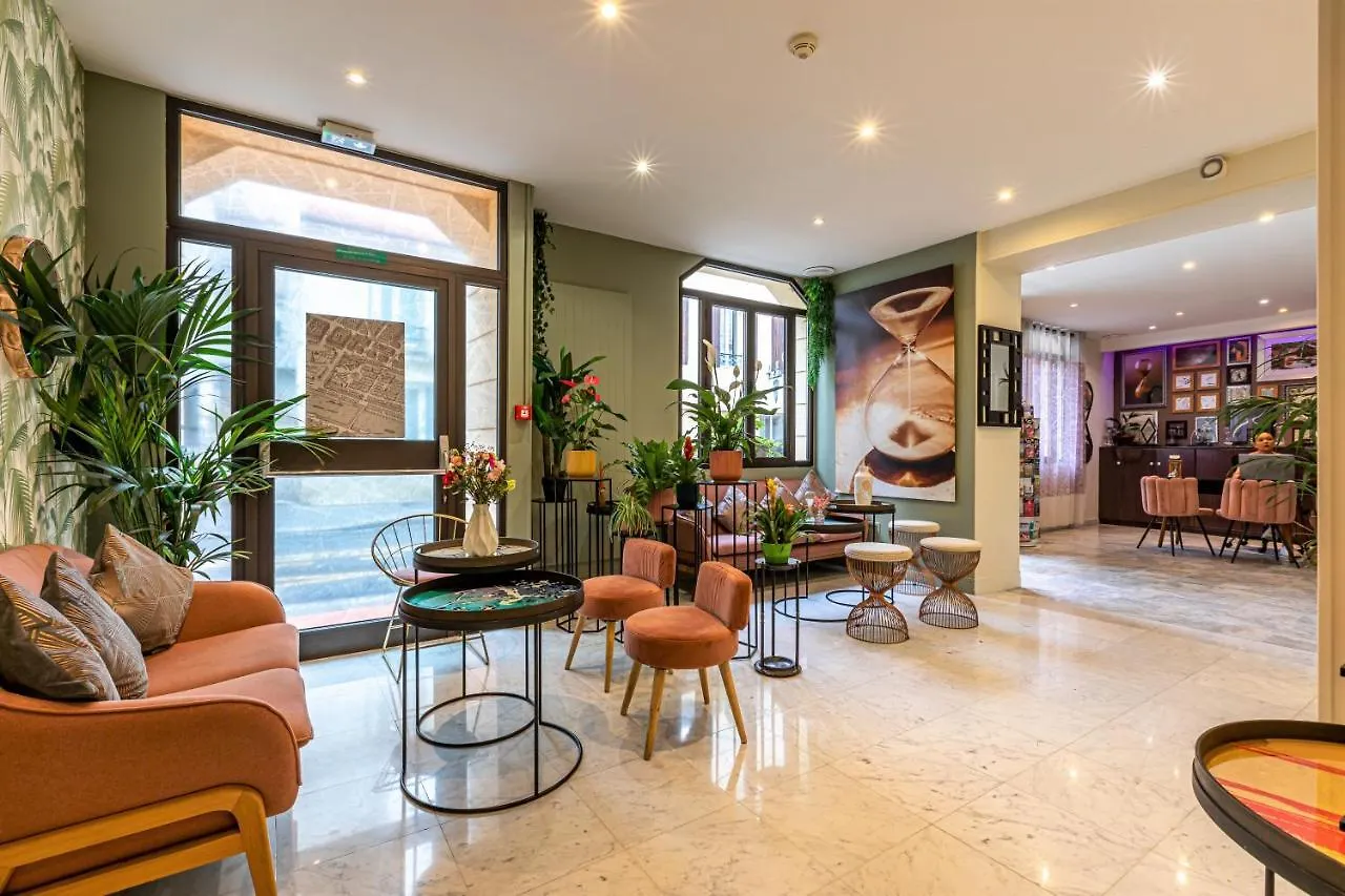 Hotel Ariane Montparnasse By Patrick Hayat Париж